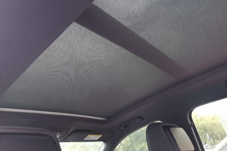 Used Audi Q5L 2023 40T Luxury Dynamic Model Headliner