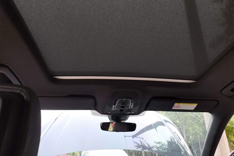 Used Audi Q5L 2023 40T Luxury Elegant Model Headliner