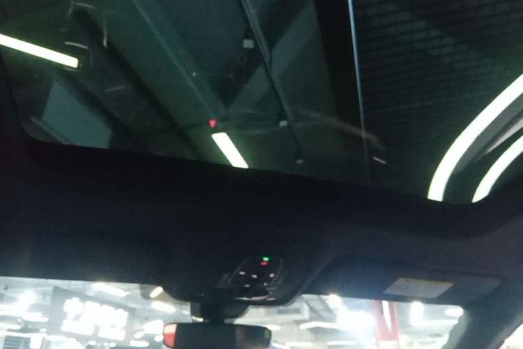 Used Audi Q5L 2023 40T Luxury Dynamic Model Headliner