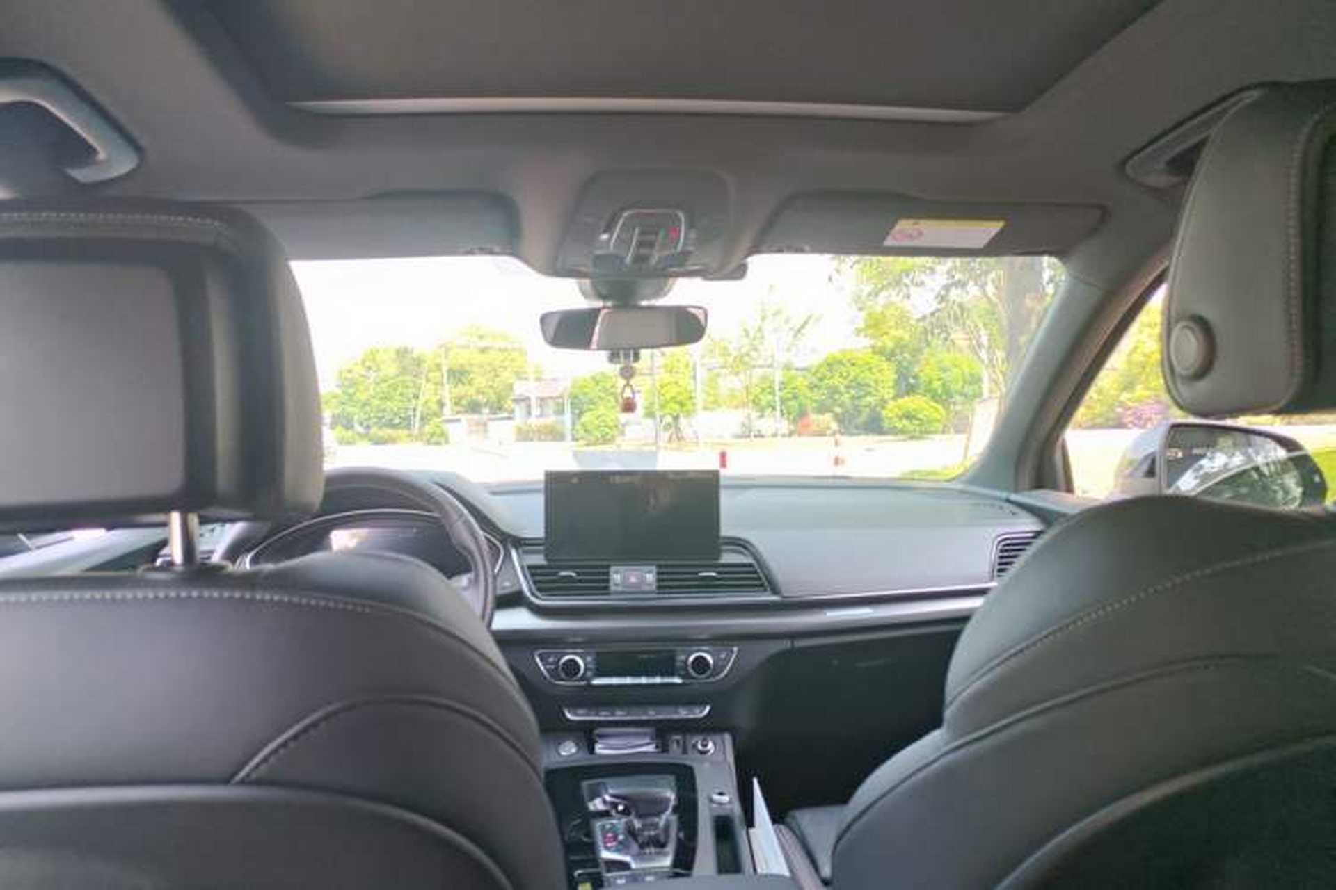 Used Audi Q5L 2023 40T Luxury Dynamic Model Headliner
