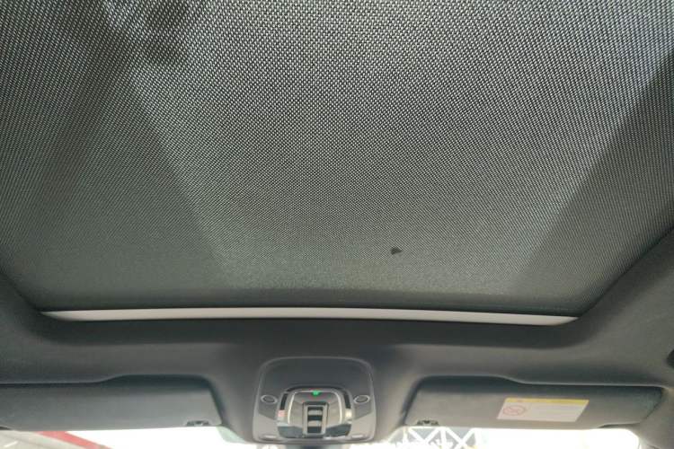 Used Audi Q5L 2023 40T Luxury Dynamic Model Headliner