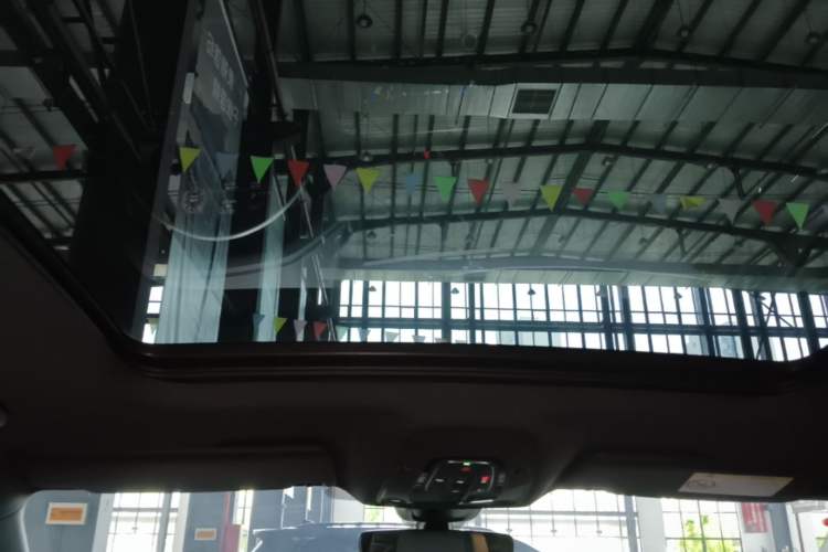 Used Audi Q5L 2023 40T Luxury Dynamic Model Headliner