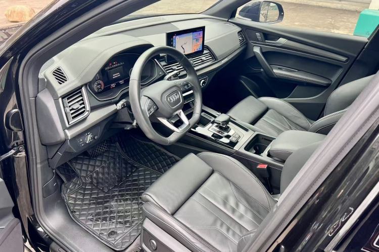 Used Audi Q5L 2023 40T Luxury Dynamic Model Interior 1
