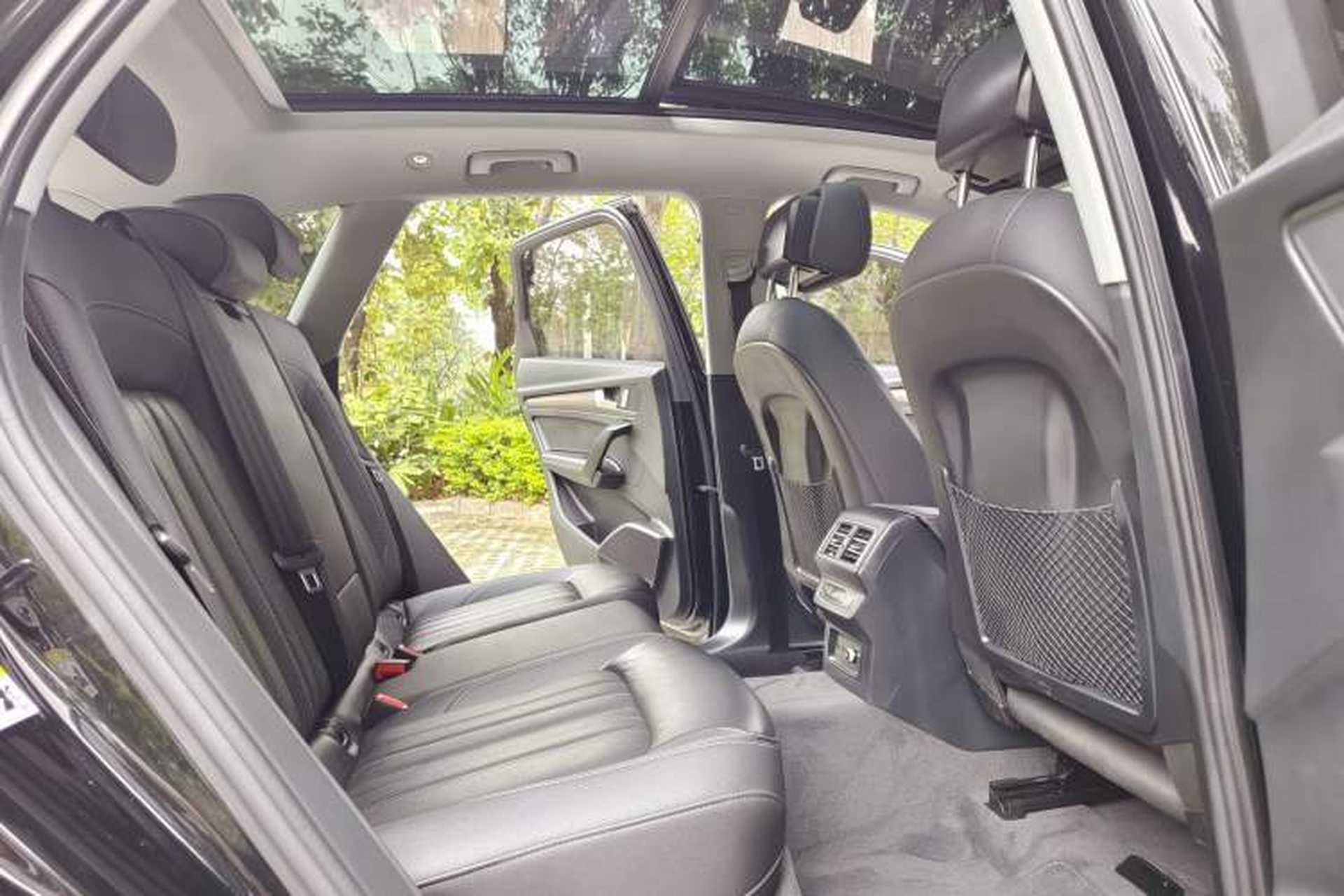 Used Audi Q5L 2023 40T Luxury Elegant Model Interior 2