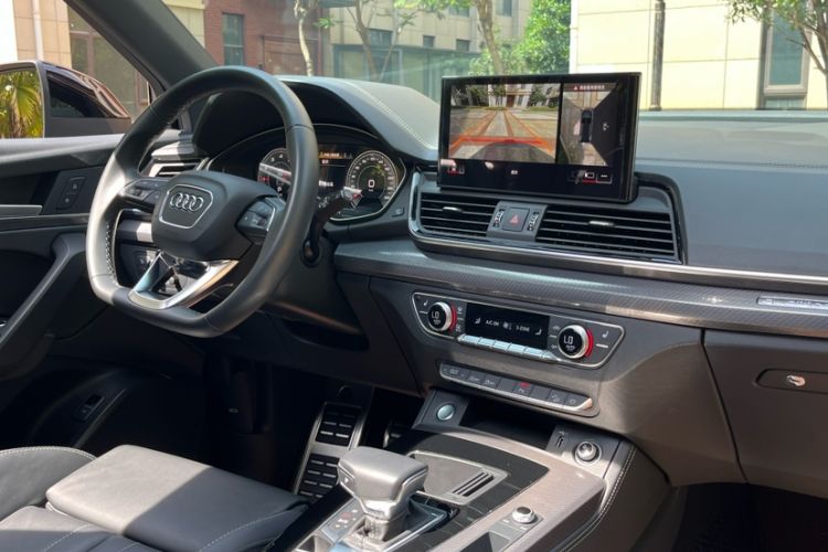 Used Audi Q5L 2023 40T Luxury Dynamic Model Interior 3