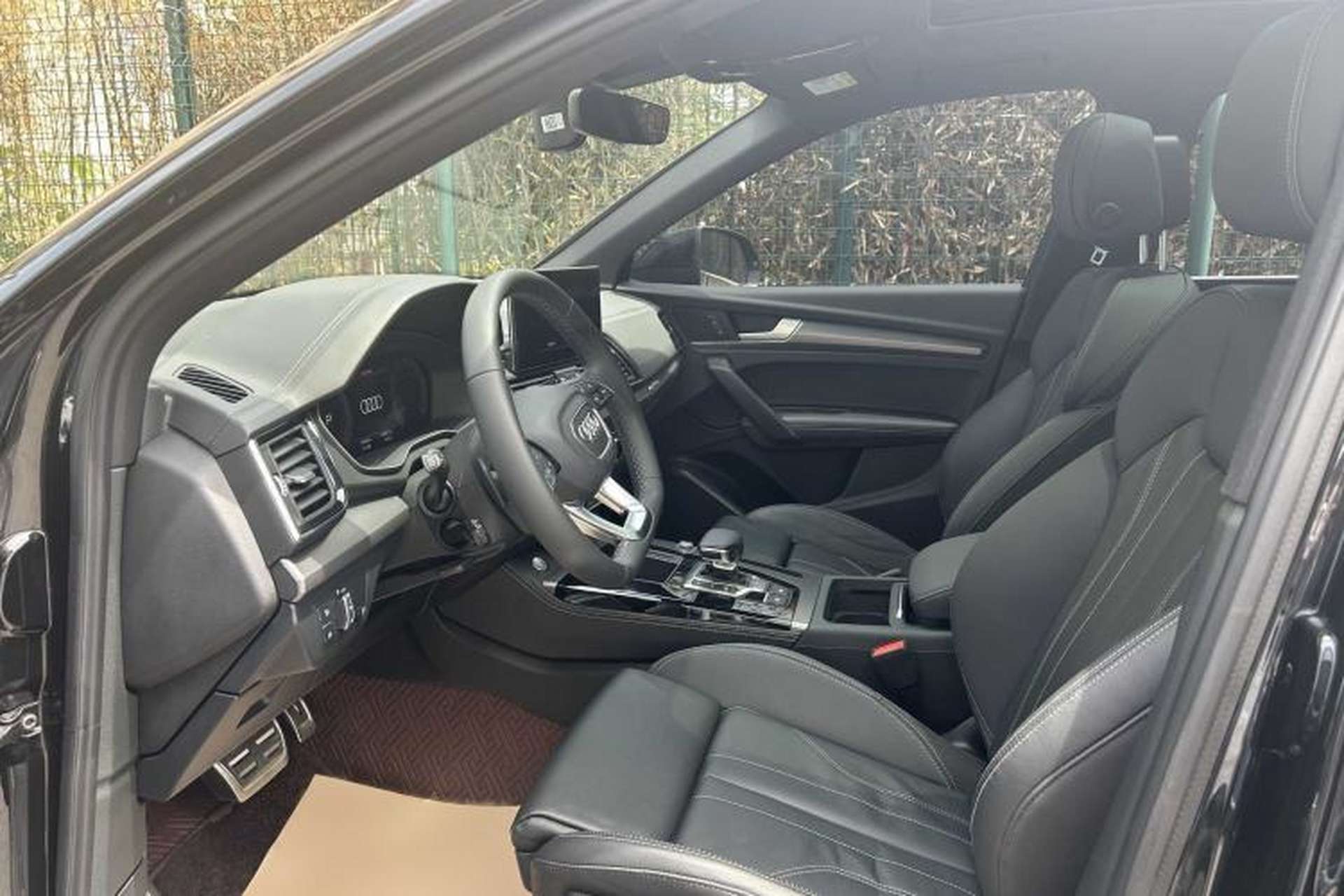 Used Audi Q5L 2023 40T Luxury Dynamic Model Interior 3