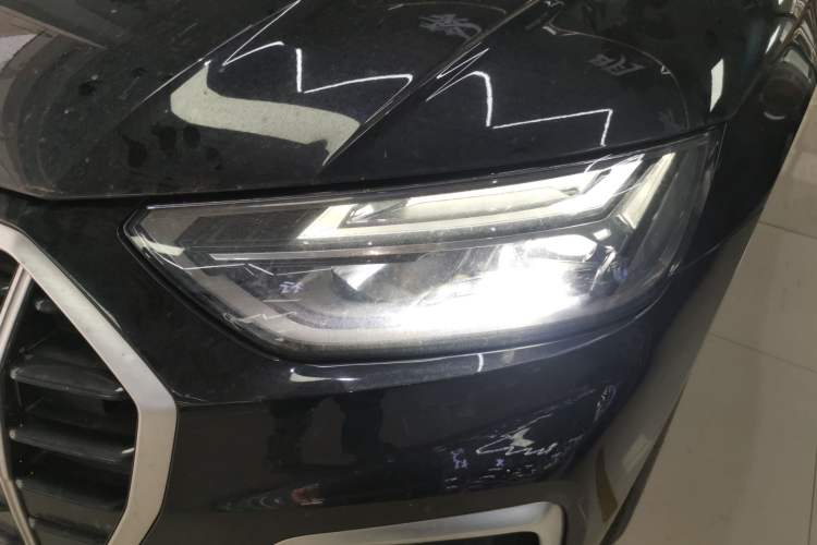 Used Audi Q5L 2023 40T Luxury Elegant Model Left Front Headlight
