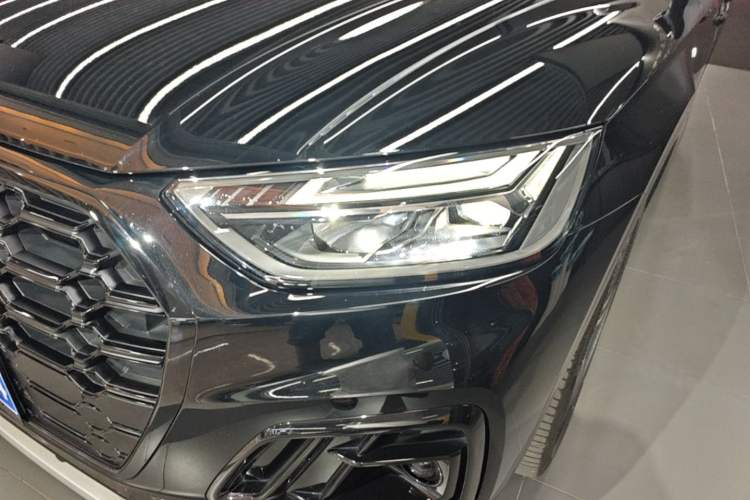 Used Audi Q5L 2023 40T Luxury Dynamic Model Left Front Headlight