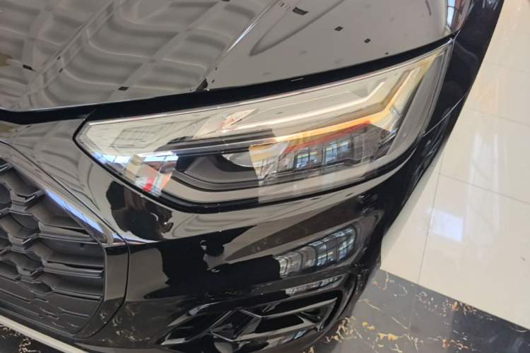 Used Audi Q5L 2023 40T Luxury Dynamic Model Left Front Headlight