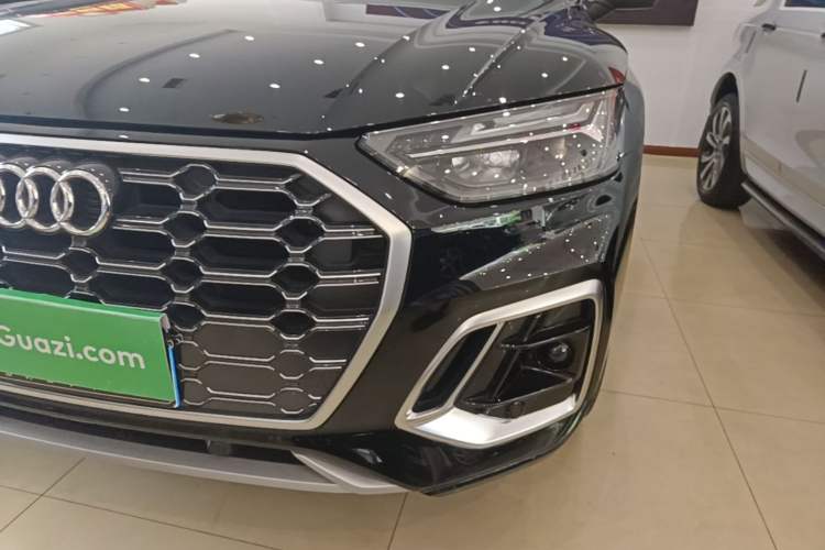 Used Audi Q5L 2023 40T Fashionable and Dynamic Edition Left Front Headlight