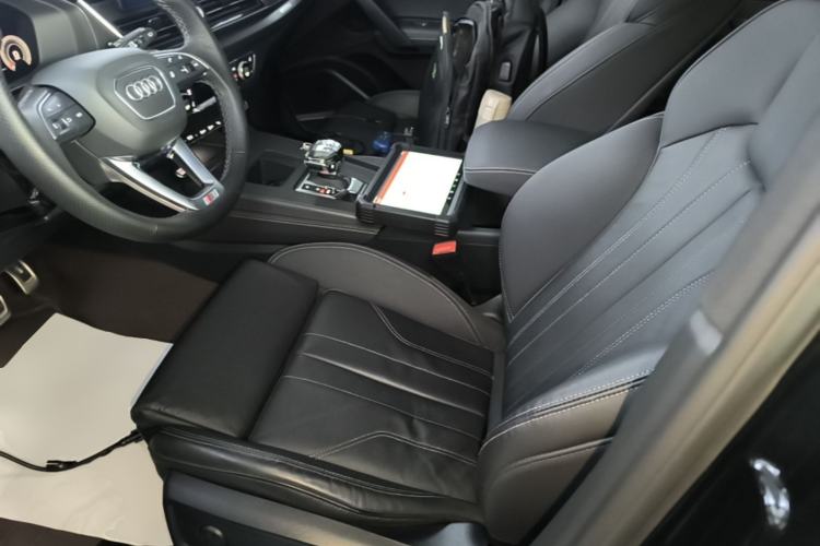 Used Audi Q5L 2023 45T Luxury Dynamic Model Left Front Seat
