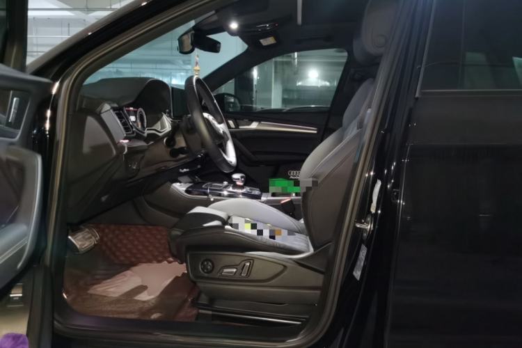 Used Audi Q5L 2023 40T Luxury Dynamic Model Left Front Seat