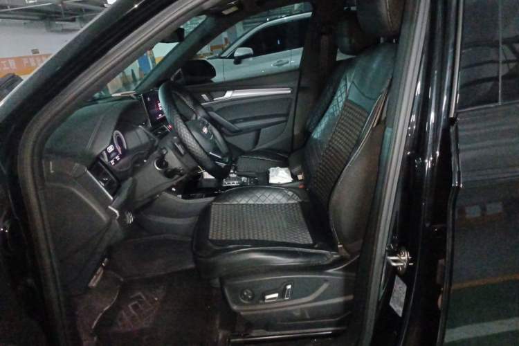 Used Audi Q5L 2023 45T Luxury Dynamic Model Left Front Seat