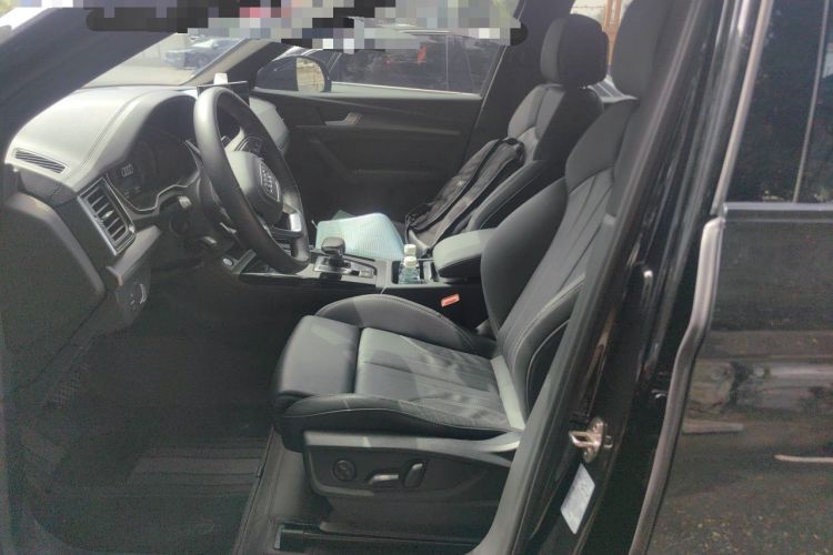 Used Audi Q5L 2023 40T Luxury Dynamic Model Left Front Seat