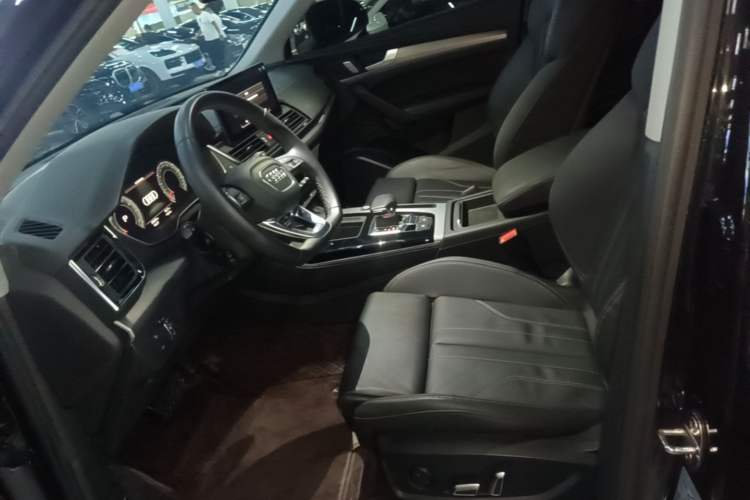 Used Audi Q5L 2023 40T Fashionable and Dynamic Edition Left Front Seat