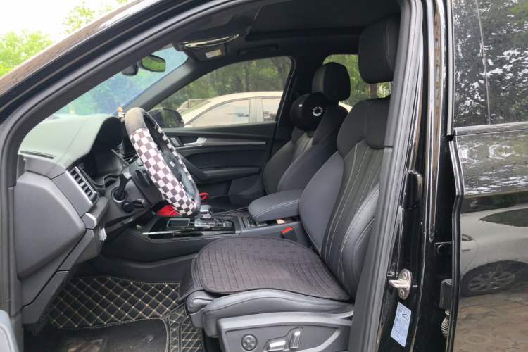 Used Audi Q5L 2023 40T Luxury Dynamic Model Left Front Seat