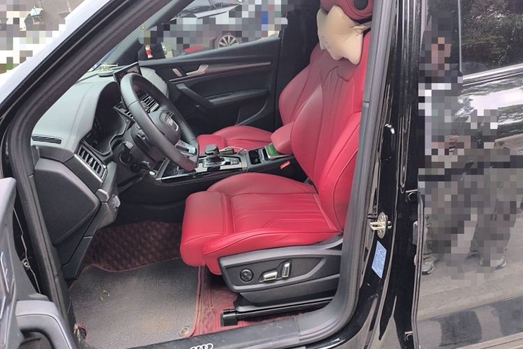 Used Audi Q5L 2023 40T Luxury Dynamic Model Left Front Seat