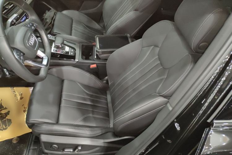 Used Audi Q5L 2023 40T Luxury Dynamic Model Left Front Seat