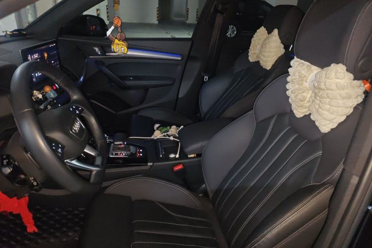 Used Audi Q5L 2023 40T Luxury Dynamic Model Left Front Seat