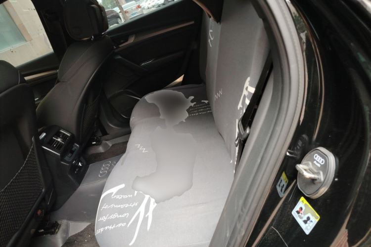Used Audi Q5L 2023 40T Luxury Dynamic Model Left Rear Seat