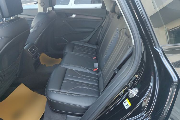 Used Audi Q5L 2023 45T Luxury Dynamic Model Left Rear Seat