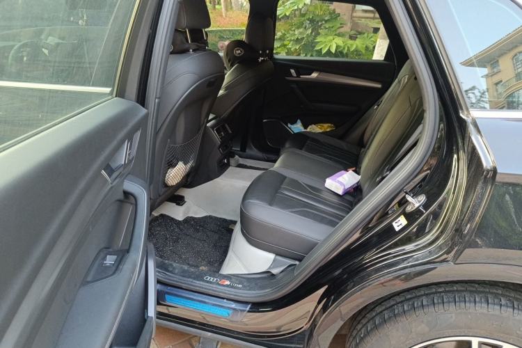 Used Audi Q5L 2023 40T Fashionable and Dynamic Edition Left Rear Seat