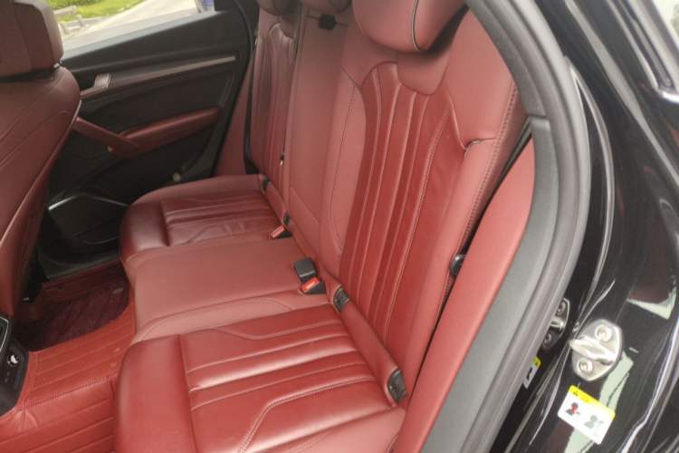 Used Audi Q5L 2023 40T Luxury Dynamic Model Left Rear Seat
