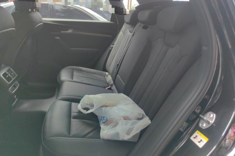 Used Audi Q5L 2023 40T Luxury Dynamic Model Left Rear Seat