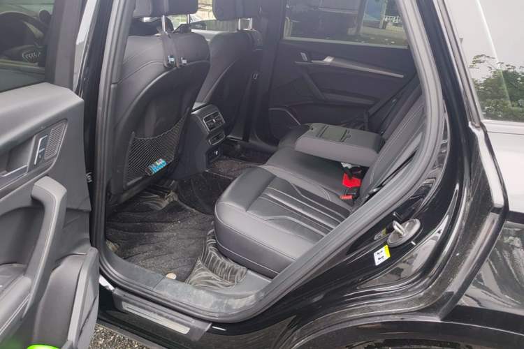 Used Audi Q5L 2023 40T Snow Sports Edition Left Rear Seat