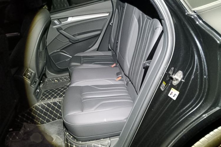 Used Audi Q5L 2023 45T Luxury Dynamic Model Left Rear Seat