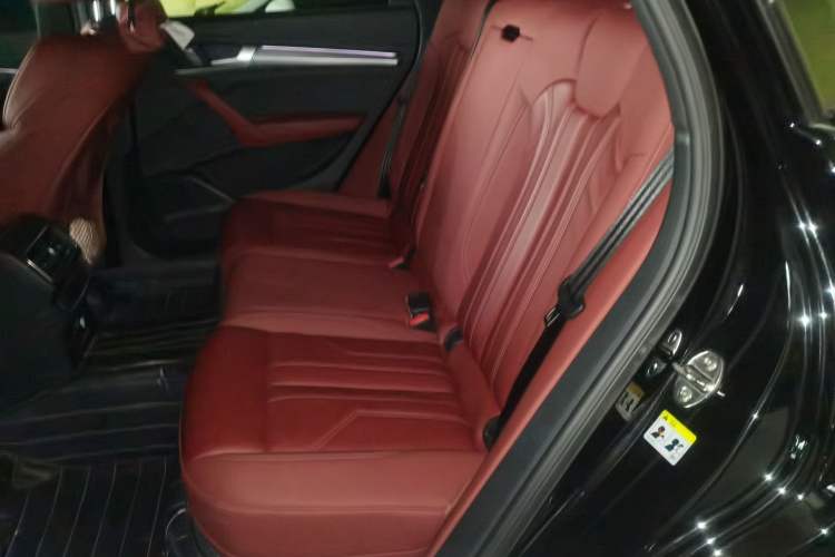 Used Audi Q5L 2023 45T Luxury Dynamic Model Left Rear Seat