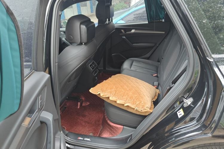Used Audi Q5L 2023 45T Luxury Dynamic Model Left Rear Seat