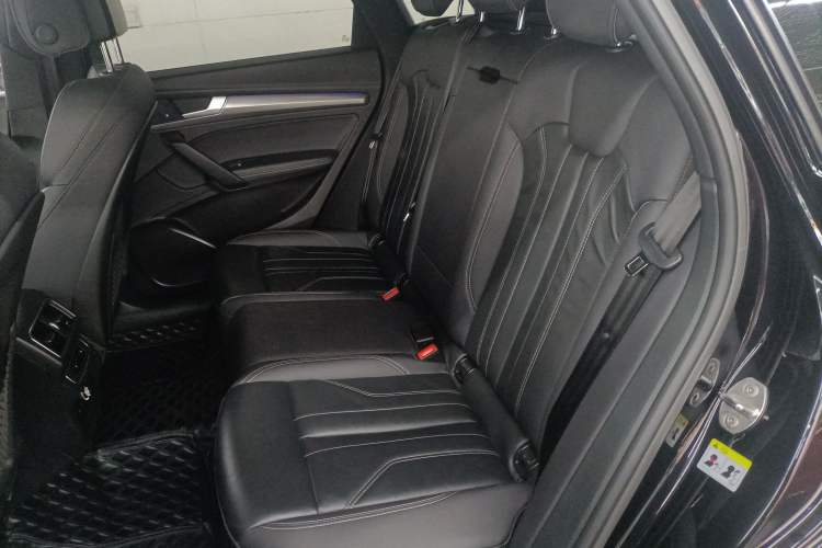Used Audi Q5L 2023 40T Luxury Dynamic Model Left Rear Seat
