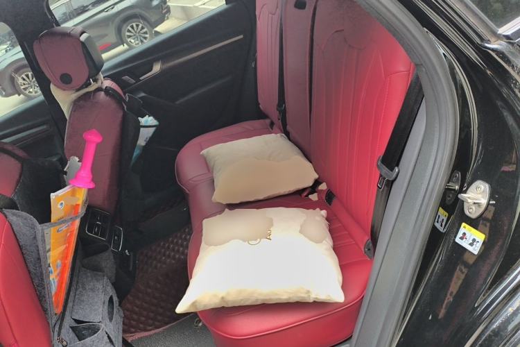 Used Audi Q5L 2023 40T Luxury Dynamic Model Left Rear Seat