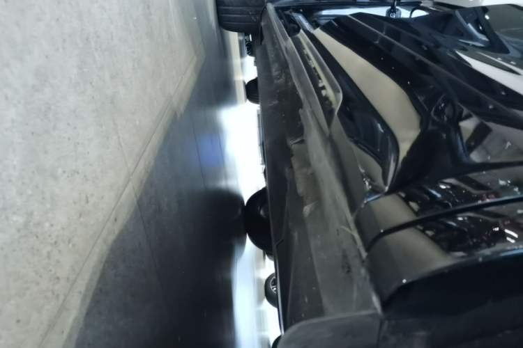 Used Audi Q5L 2023 40T Luxury Dynamic Model Left Side Sill