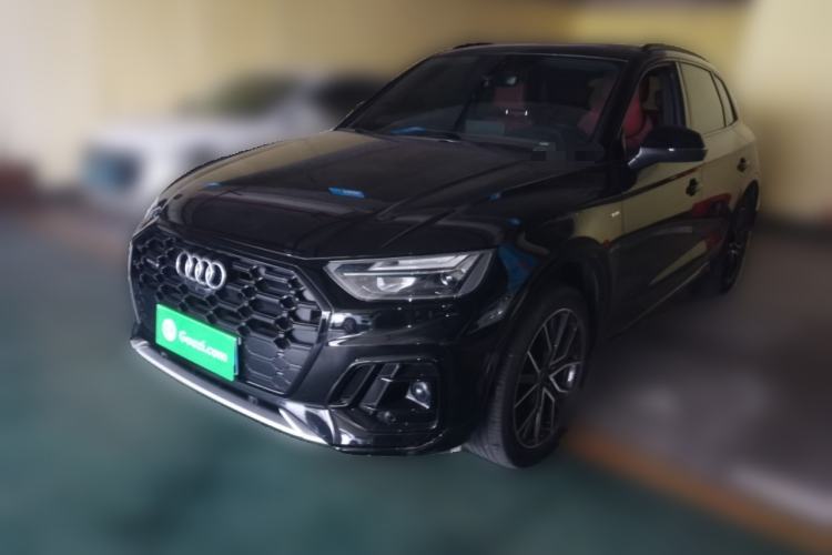 Used Audi Q5L 2023 45T Luxury Dynamic Model Guazi used car, China used car export, Used car for sale, Used cars, Cheapest cars for sale