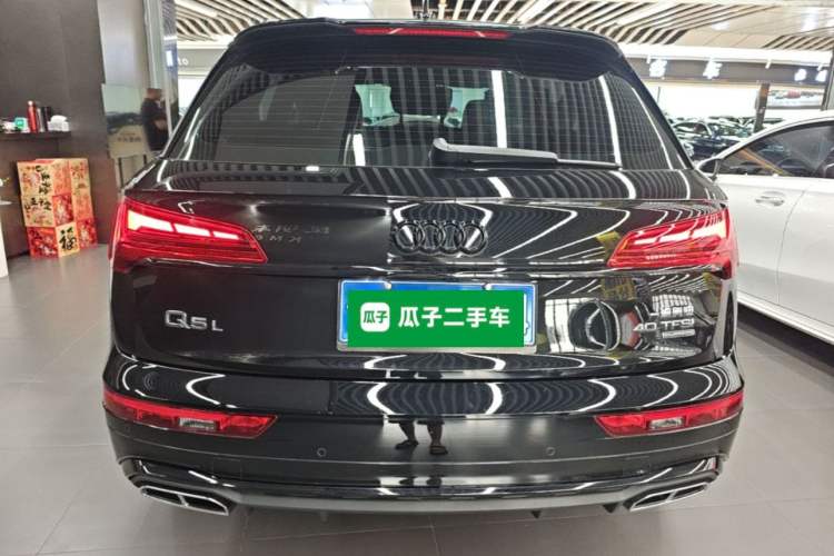 Used Audi Q5L 2023 40T Luxury Dynamic Model Rear