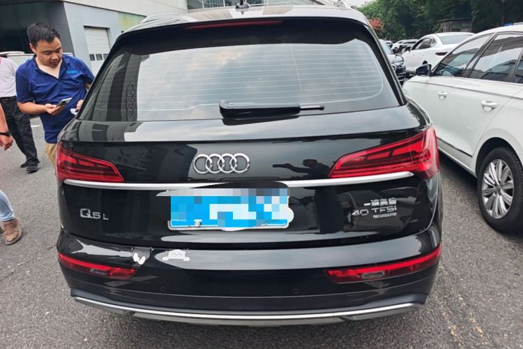 Used Audi Q5L 2023 40T Fashionable and Elegant Version Rear