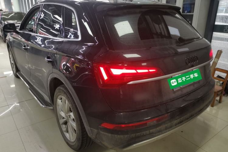Used Audi Q5L 2023 40T Luxury Elegant Model Rear Left 45 Deg