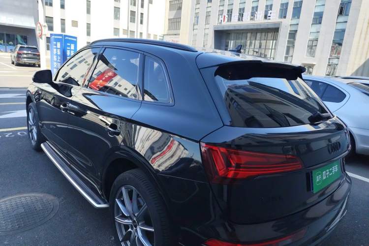 Used Audi Q5L 2023 45T Luxury Dynamic Model Rear Left 45 Deg