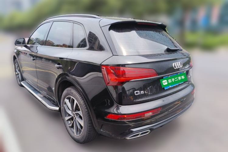 Used Audi Q5L 2023 40T Luxury Dynamic Model Rear Left 45 Deg