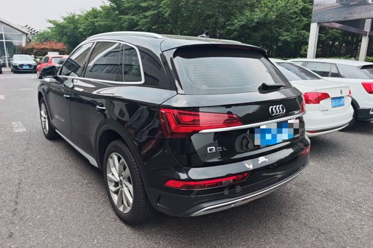Used Audi Q5L 2023 40T Fashionable and Elegant Version Rear Left 45 Deg