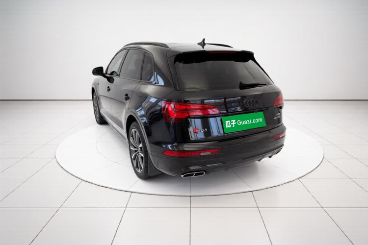 Used Audi Q5L 2023 40T Luxury Dynamic Model Rear Left 45 Deg