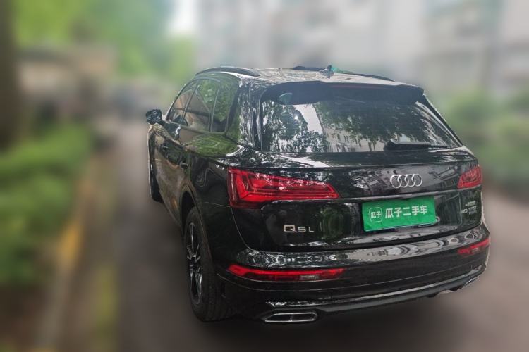 Used Audi Q5L 2023 40T Fashionable and Dynamic Edition Rear Left 45 Deg