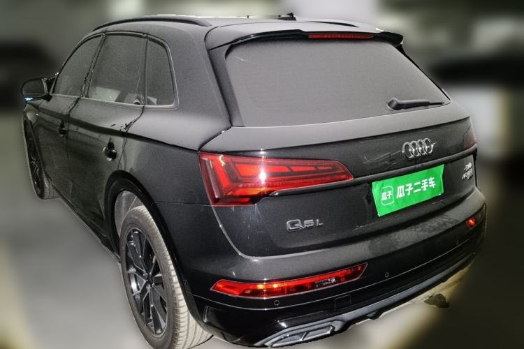 Used Audi Q5L 2023 45T Luxury Dynamic Model Rear Left 45 Deg