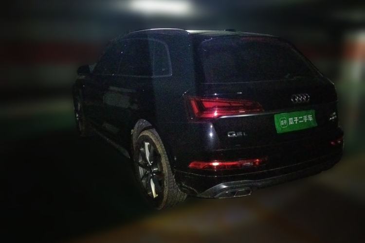 Used Audi Q5L 2023 40T Fashionable and Dynamic Edition Rear Left 45 Deg