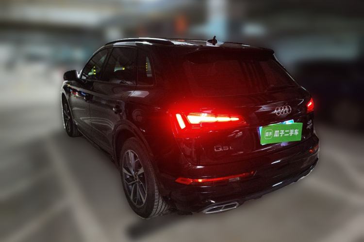 Used Audi Q5L 2023 40T Luxury Dynamic Model Rear Left 45 Deg