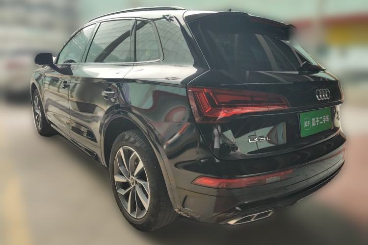 Used Audi Q5L 2023 40T Luxury Dynamic Model Rear Left 45 Deg