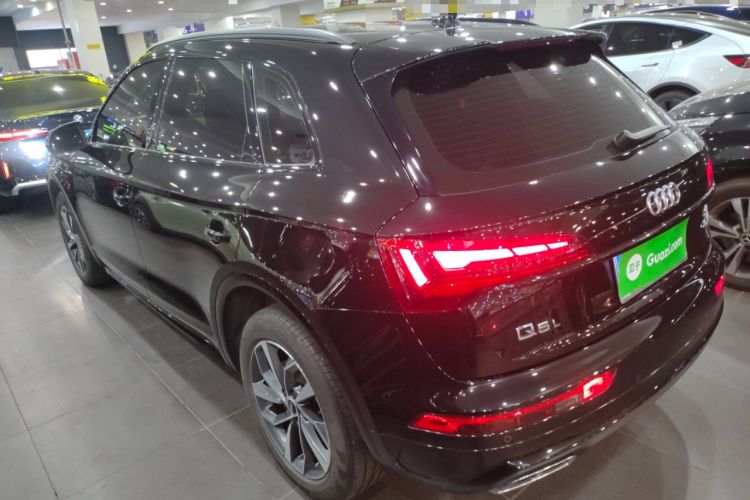 Used Audi Q5L 2023 40T Luxury Dynamic Model Rear Left 45 Deg