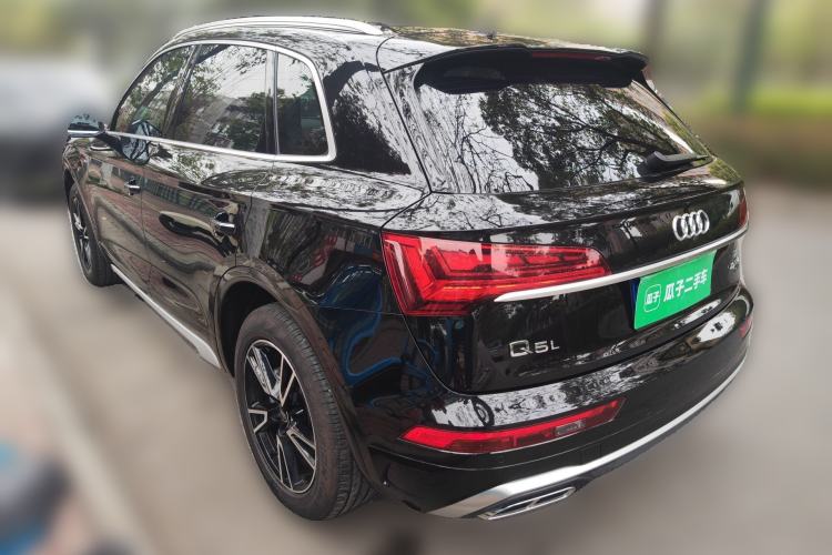 Used Audi Q5L 2023 40T Fashionable and Dynamic Edition Rear Left 45 Deg